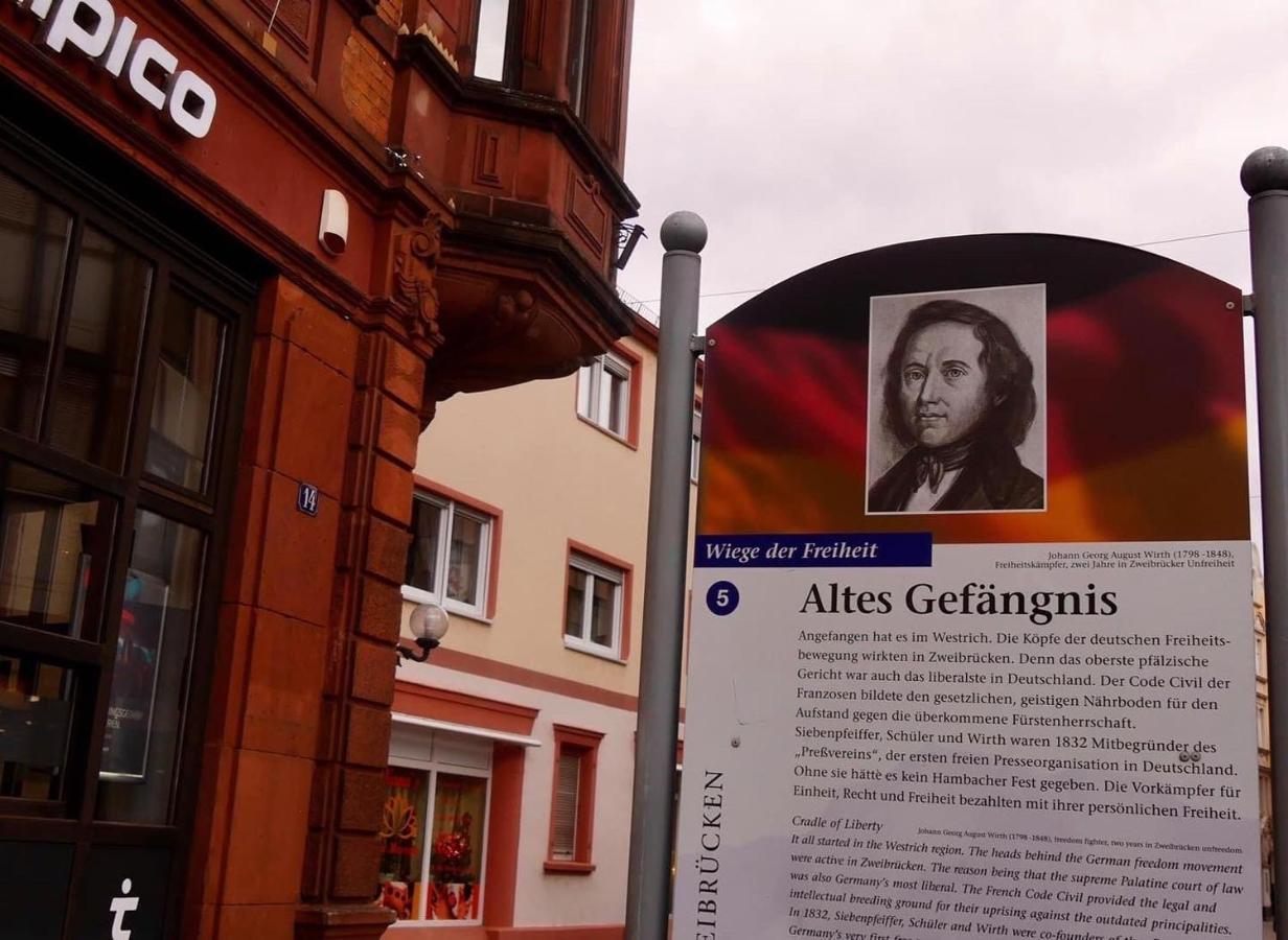 Ferienwohnung Lagerhaus Gabriel Zweibrücken Exterior foto